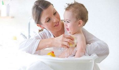 Thời điểm không nên tắm cho trẻ em