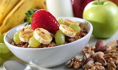 Thực phẩm phụ nữ mang thai 3 tháng đầu nên tránh