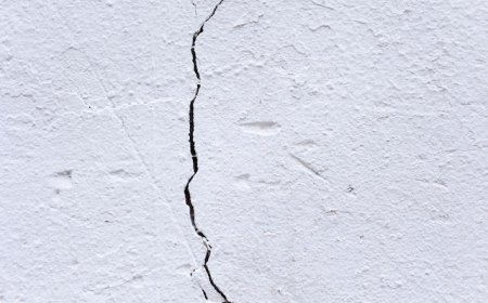 Khám phá lý do tại sao lại có khả năng tay cong đau sau bó bột gãy xương