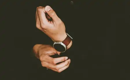 Cách đeo đồng hồ đúng